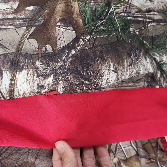 Realtree Half Zip - Picture 3 of 7